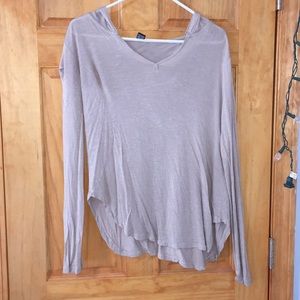 Light weight long sleeve